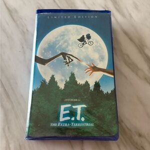 Vintage E.T. The Extra-Terrestrial VHS Tape